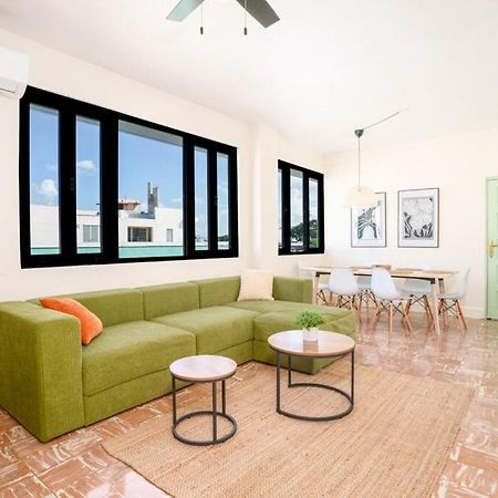 Sunny Escape Pool Apartment Сан Хуан Екстериор снимка